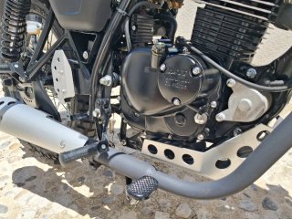 Moto 125 Café Racer 900km
