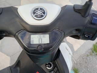 Yamaha Neos Eléctrica Scooter 49. Sin carnet .