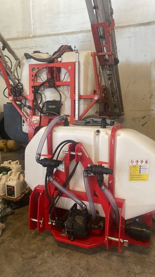 Pulverizador Kuhn Altis
