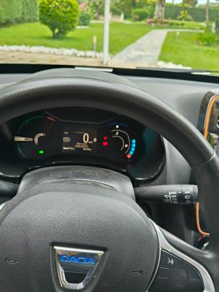 Dacia Spring 2022
