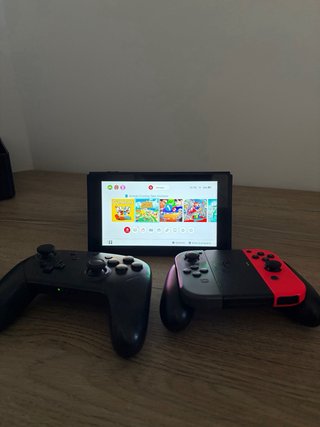Nintendo Switch V1 + Accesorios