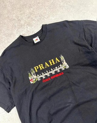 Vintage Praha tee shirt 2000s
