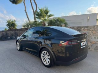 Tesla Model X 2018