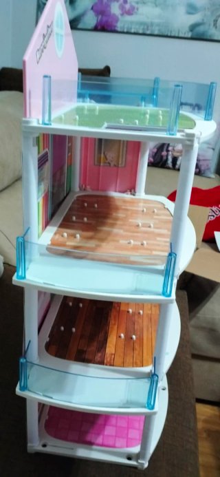 Barriguitas Edificio loco