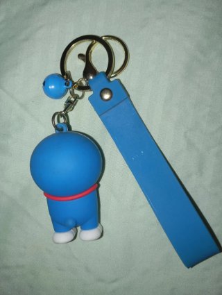 Porta-chaves Doraemon com sino