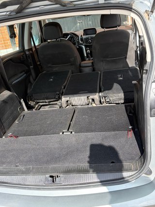 Opel Zafira Tourer 2015