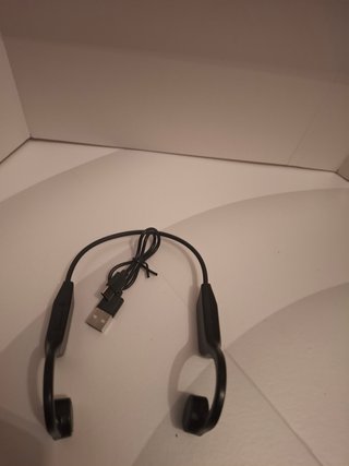 Auriculares Deportivos Inalámbricos Negros