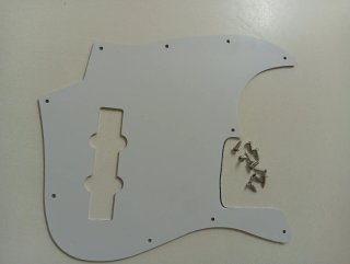 Pickguard y Pastillas tipo Jazz Bass