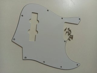 Pickguard y Pastillas tipo Jazz Bass