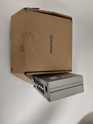 Teltonika TSW210 Switch 8G + 2 SFP