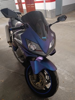 Honda CBR 600 F4i Azul/Morado