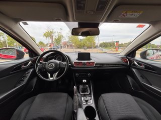 Mazda 3 2015