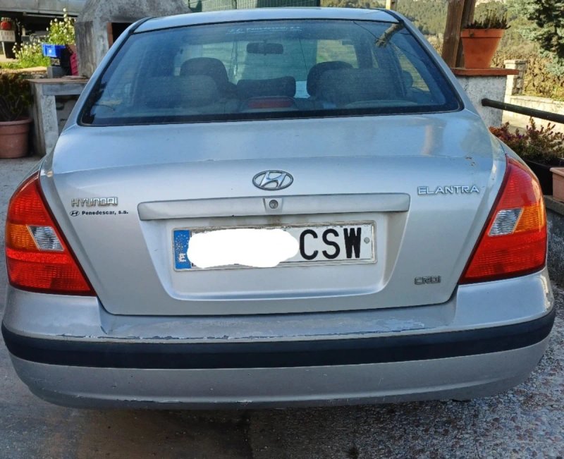Hyundai Elantra 2003 - foto 1