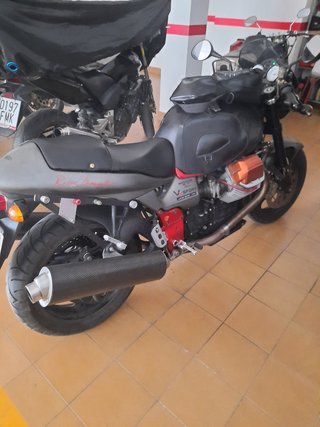 MOTO GUZZI V11 SPORT ROSSO MANDELLO