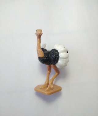 Figuras Plankton, Toucan, Louie, Avestruz, Emojoy