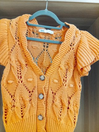 Chaleco punto verano naranja ZARA