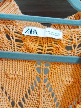 Chaleco punto verano naranja ZARA