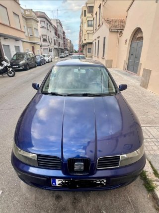 SEAT Toledo 12/2002   coche my buena   precio  neg