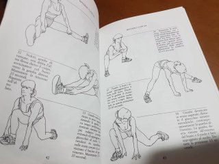 Libro Sport. Bellezza e salute con lo stretching