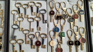 Lote 25 Llaveros Varios Motivos
