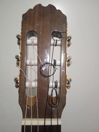 Guitarra Conde Hermanos