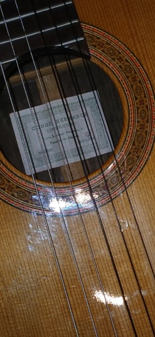 Guitarra Conde Hermanos