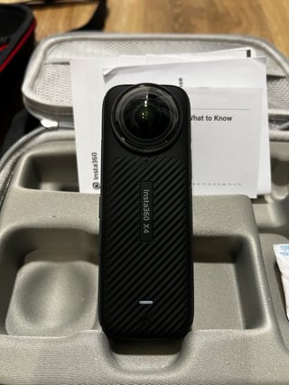 Insta360 X4 Pack Completo + Accesorios + Baterías