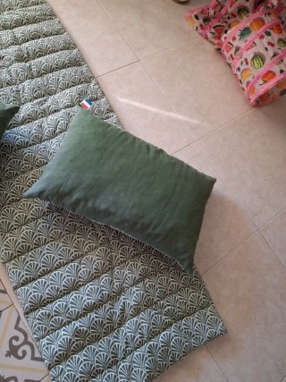 Materassino per sdraio + 2 cuscini + 4 cuscini per sedia
