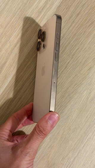 iPhone 16 Pro 128GB bateria 100%
