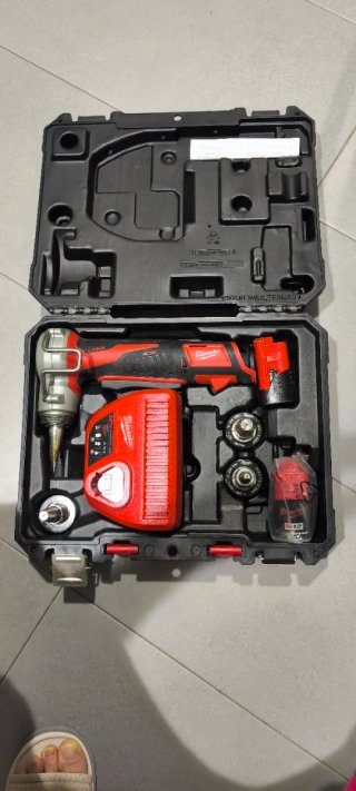 Expandidor Milwaukee M12 Uponor
