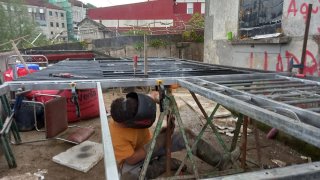 Fabricación de portales barandillas y soldadura