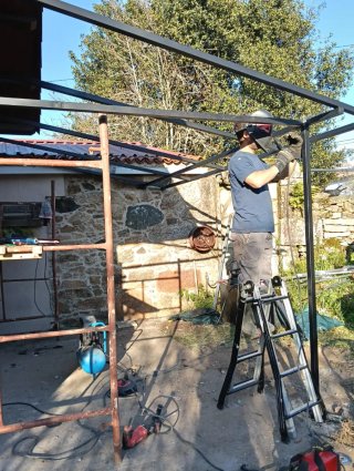 Fabricación de portales barandillas y soldadura