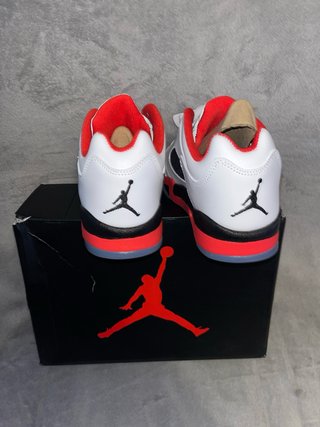 Air Jordan 5 Retro Low Blanco Rojo