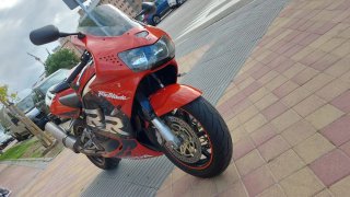 Honda CBR 900 RR Fireblade  Matrícula L7265AD
