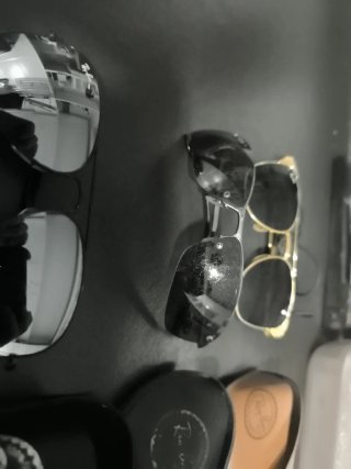 Lote Gafas Ray-Ban Negro y Dorado