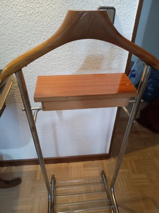 Perchero Galán de Madera y Metal
