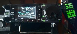 Emisora ICOM IC 7000 100W