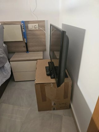 Televisor Ansonic 32" Full HD