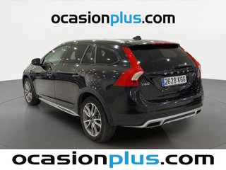 Volvo V60 Cross Country D3 Momentum Auto 110 kW (150 CV)