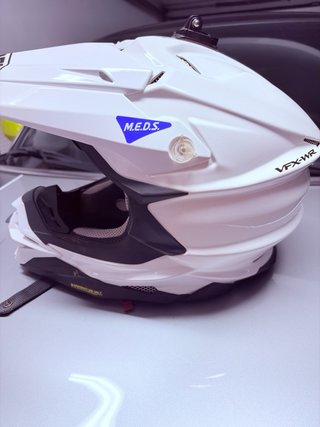 Capacete Shoei VFX-WR