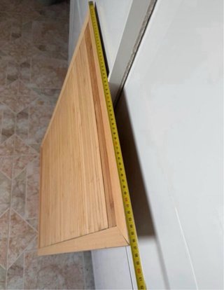 Cabecero de cama de bambú y madera