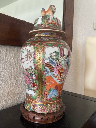 Jarrón Chino Porcelana con Base