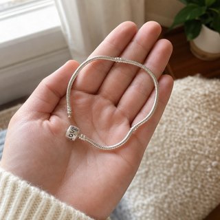 Pulsera Cadena Serpiente con Charm LOVE