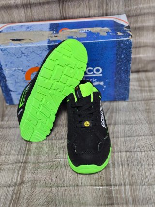 Zapatillas de seguridad Sparco negras y verdes