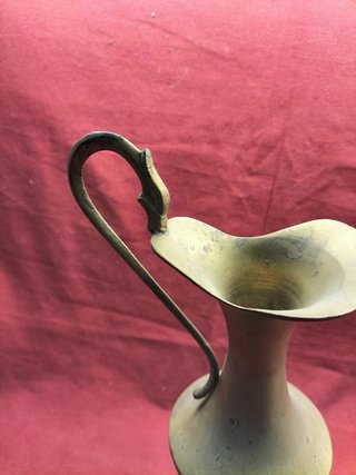 Jarro em latão 28cm
