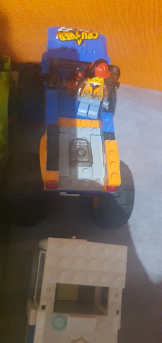 Piezas de lego  Lote de coches de lego