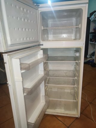 Frigorífico Bru 148cm