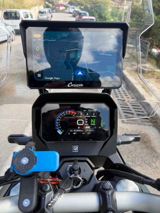 Suzuki V-Strom 800 Tech
