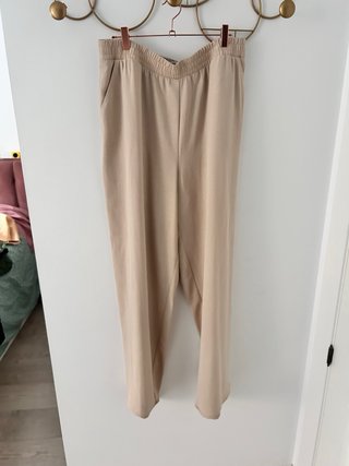 Pantalón ancho beige