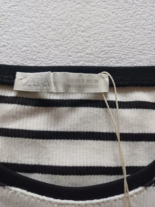 Camiseta Zara Talla S Rayas Blanco y Negro